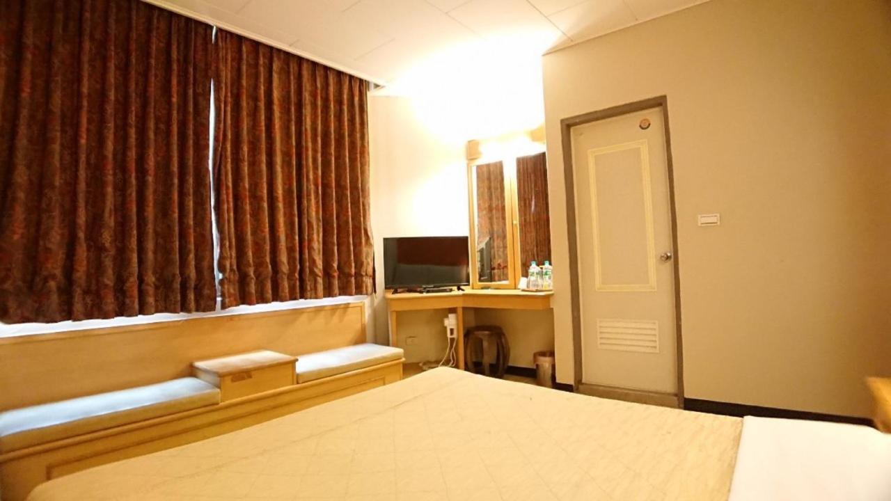 Yes Hotel Chiayi Eksteriør billede
